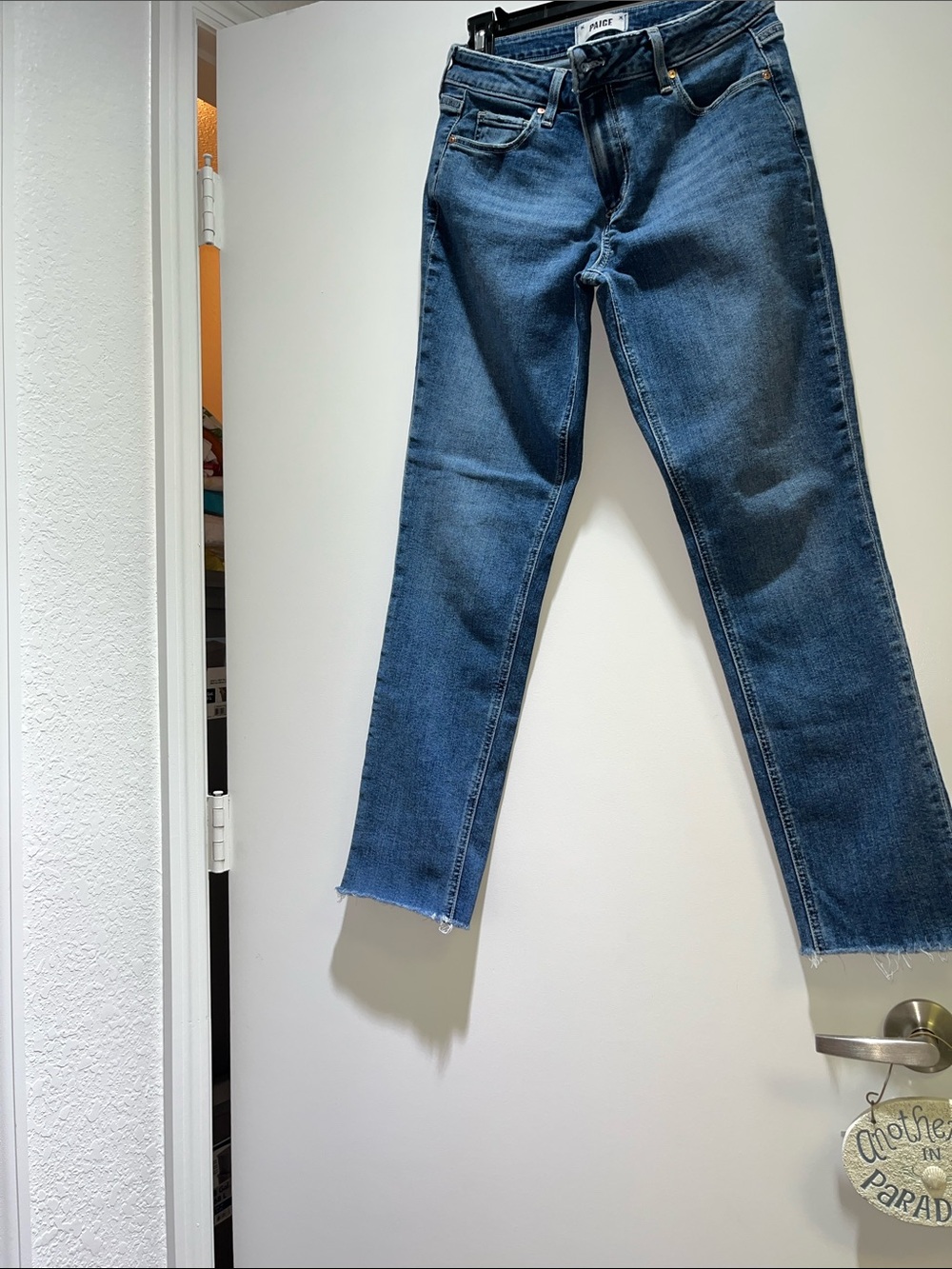PAIGE Bridgette Indigo Blue Slim Straight Jeans SIZE 26